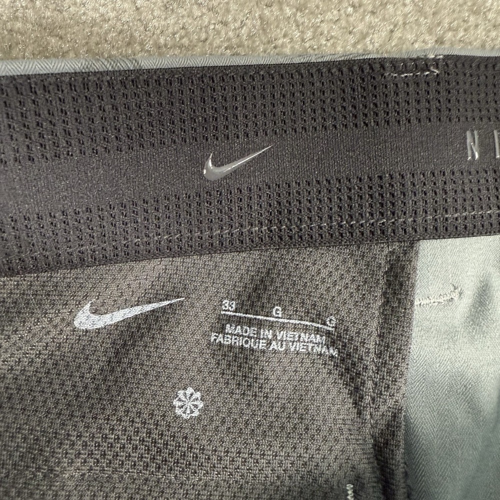 Nike Tour Golf Chino Shorts Mens‎ 33 Gray Printed Water Repellent FD5725-070 - Picture 3 of 9